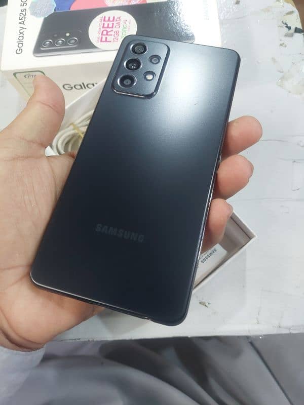 Samsung Galaxy a52s 5g 1