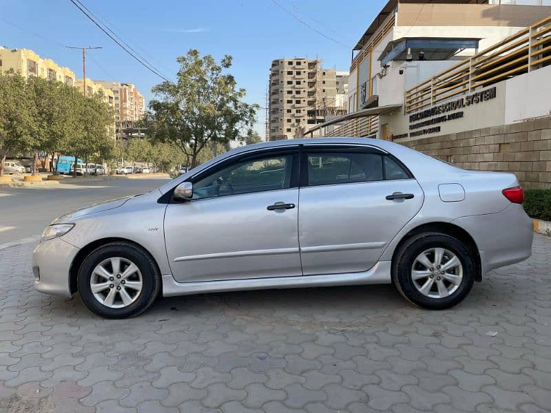 Toyota Corolla Altis Cruistronic 1.8 2010 5