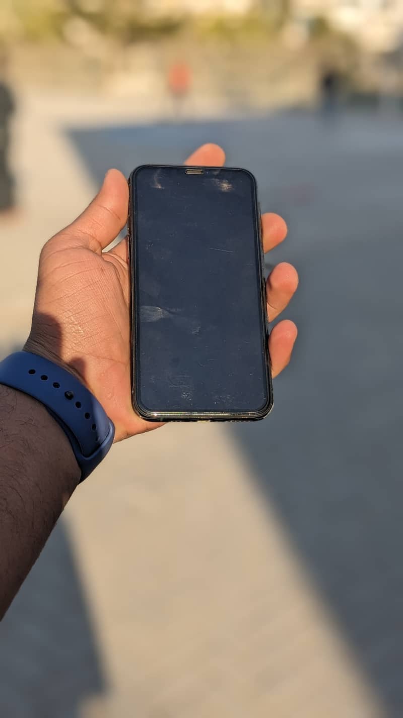 Iphone 11 pro 1