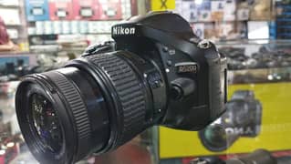 DSLR CAMERA NIKON D5200 WITH KIT LENS 10 BY 10