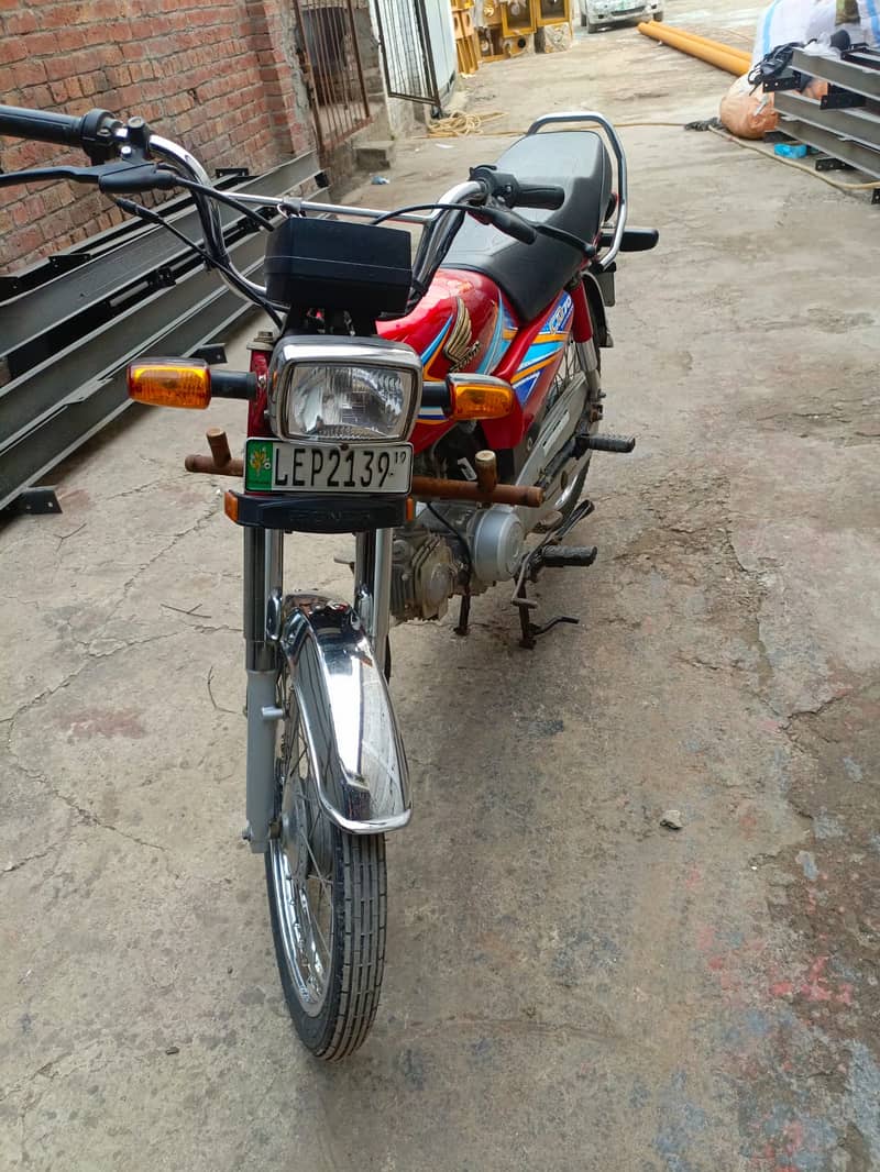 Honda CD 70 2019 1