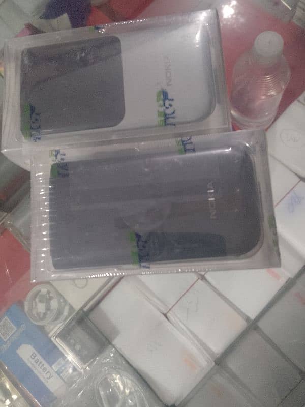 Nokia 2720flip dual sim box pack 3