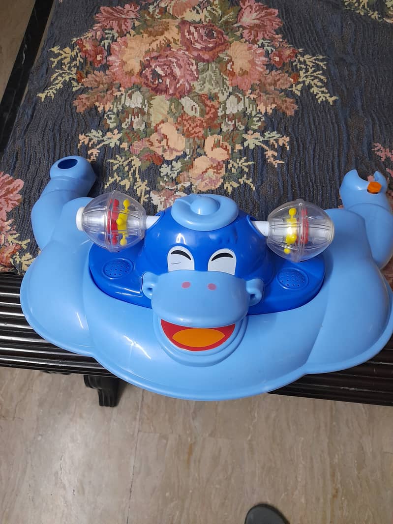 Musical Baby Swings just like New for sale in IEP town Lahore 0