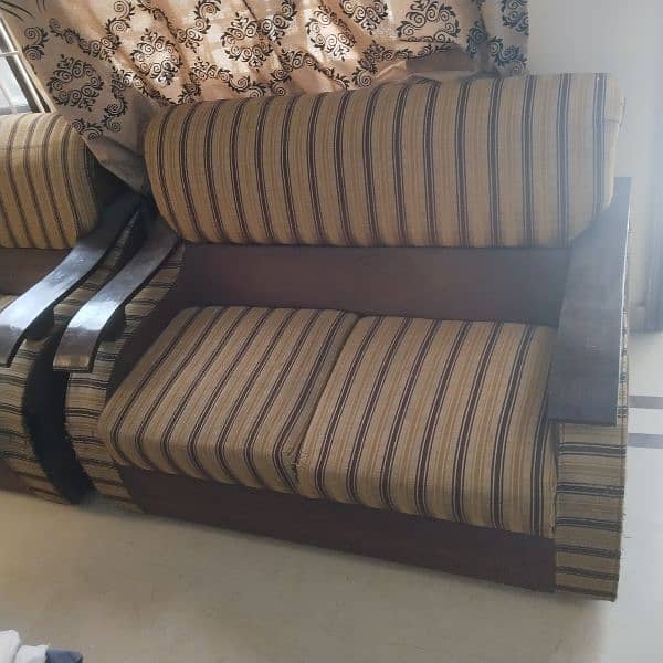 7-Seater Sofa Set (6 years used) 1