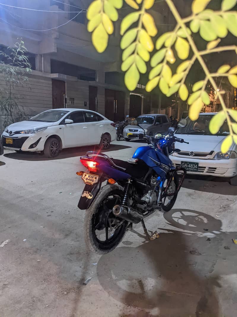 Yamaha YBR 125 Karachi number all okayv 3