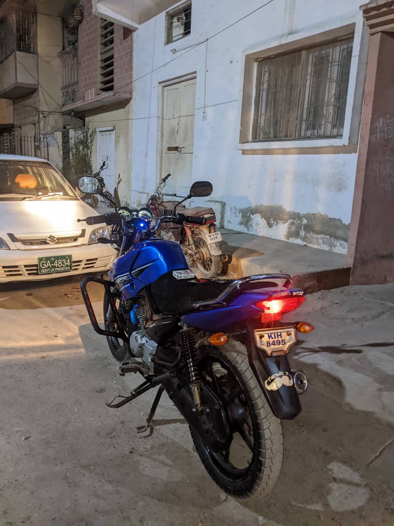 Yamaha YBR 125 Karachi number all okayv 6