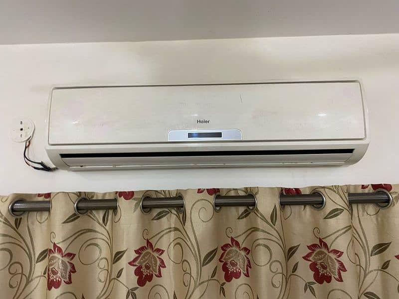 Haier 1 ton split ac Non inverter 0