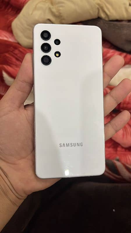 samsung A32 white 1