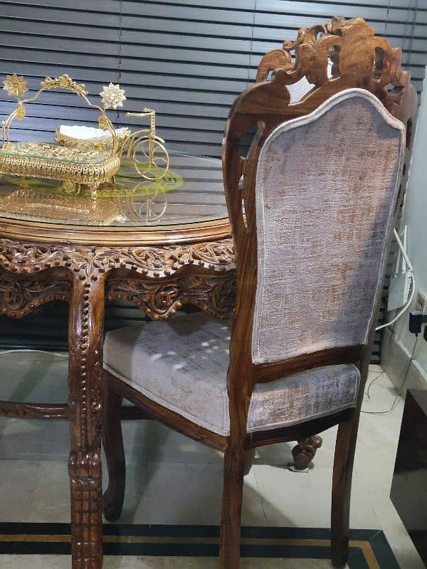 chinoiti dinning table 4 chairs 3