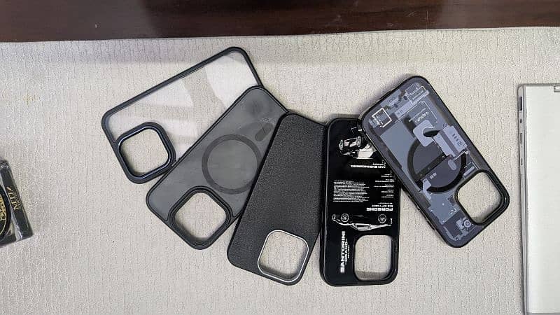 cases for Iphone 14 pro and 15 pro 0