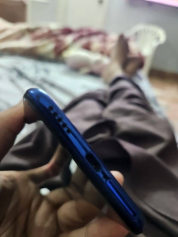 Vivo V15 Pro (8+128) 5