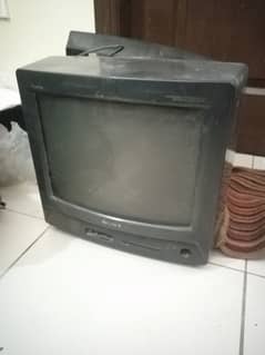 Sony 14" inch CRT TV forsale (not LED or LCD)