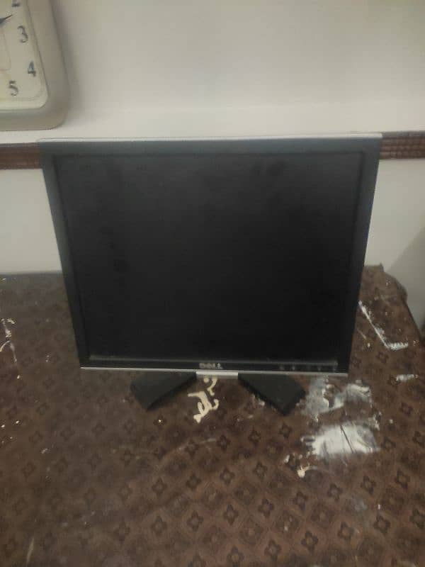 LCD 14 inch Dell Monitor 1