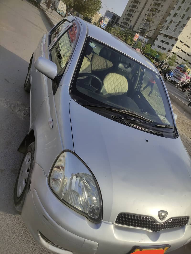 Toyota Vitz 2003 1