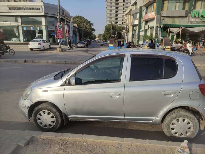 Toyota Vitz 2003 6