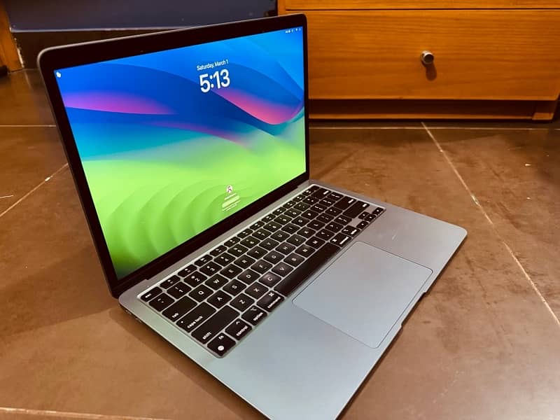 macbook air m1 8/512 GB 1