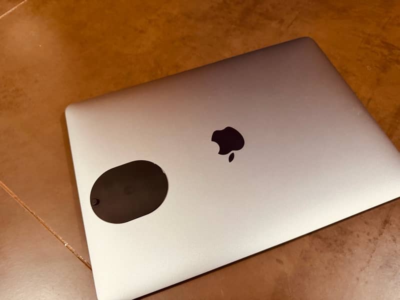 macbook air m1 8/512 GB 3