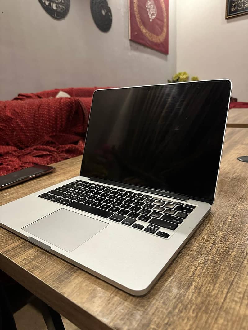 Macbook Pro 13 inch 8