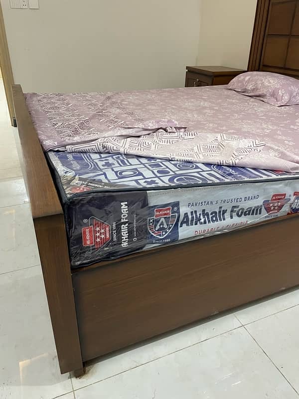 brand new bed for sale with side tables and mettras 8inch 5