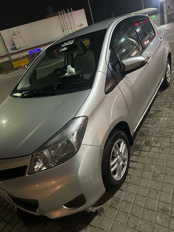 Toyota Vitz 2016 9