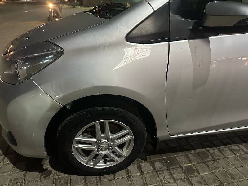 Toyota Vitz 2016 12