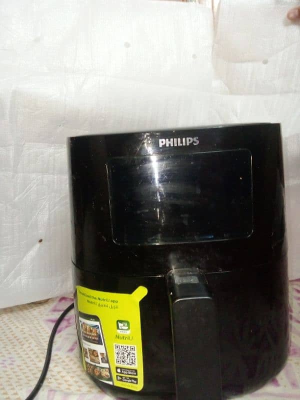 PHILIPS AIR FRYER 8