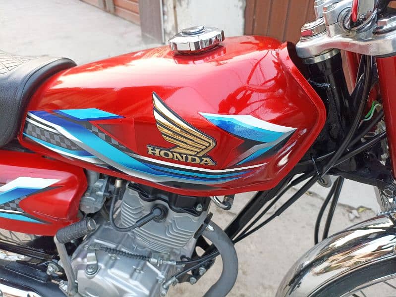 Honda 125 2024 model 03021432761 0