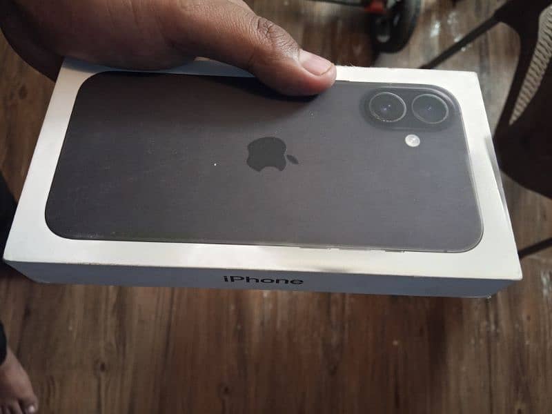 iphone 16 plus jv with box  128gb for sale 4