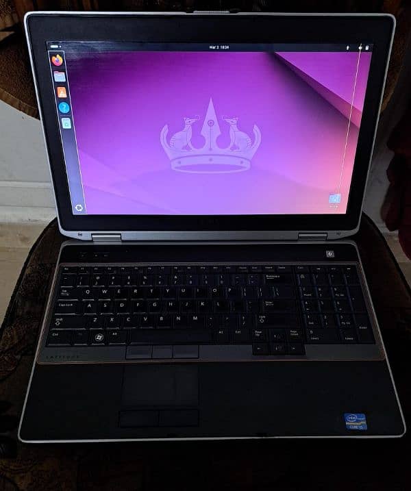 Dell latitude E6520 0