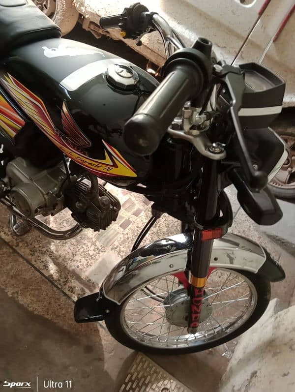 Honda 70 c brand new bike for sale 20/21 black 03045266074 2