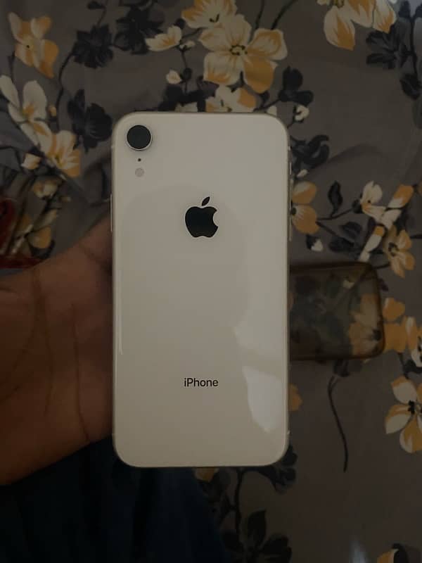 iphone xr 128gb pta approved 2