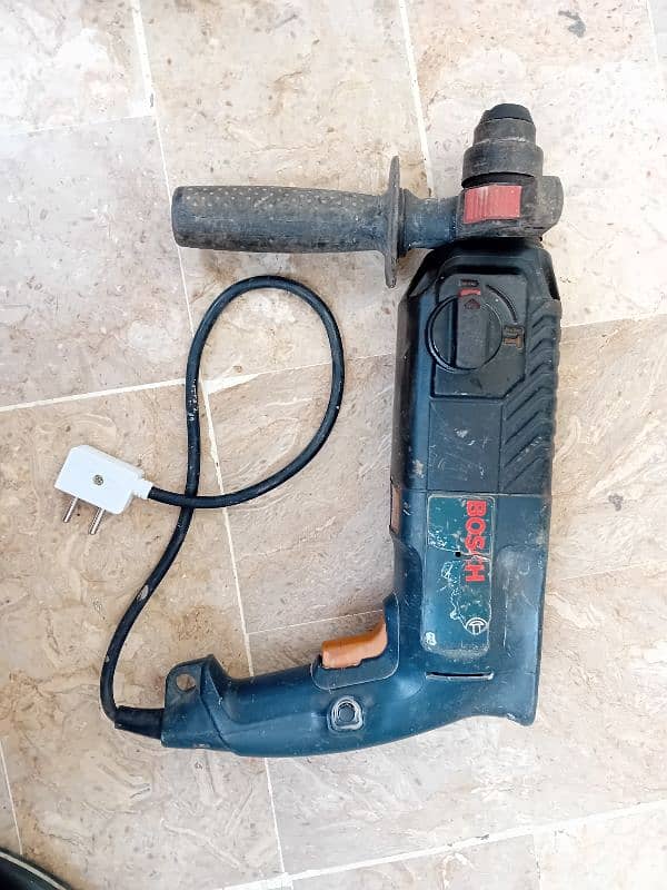 Bosch drill machine 1