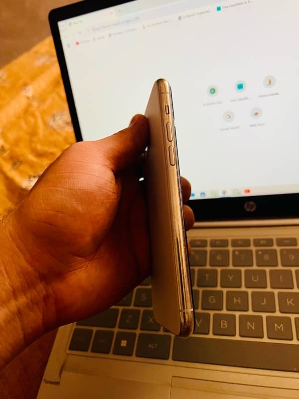 iphone 11pro 256gb Non pta 5