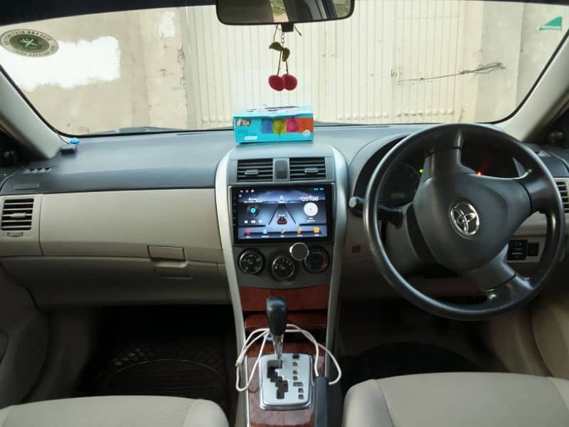 Toyota Corolla GLI 2012 1.6 limited edition 10