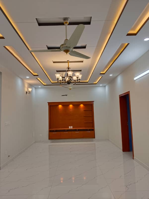 Brand New, 35x70, Main Double Road House for Sale with 6 Bedrooms in G-13, Islamabad 15