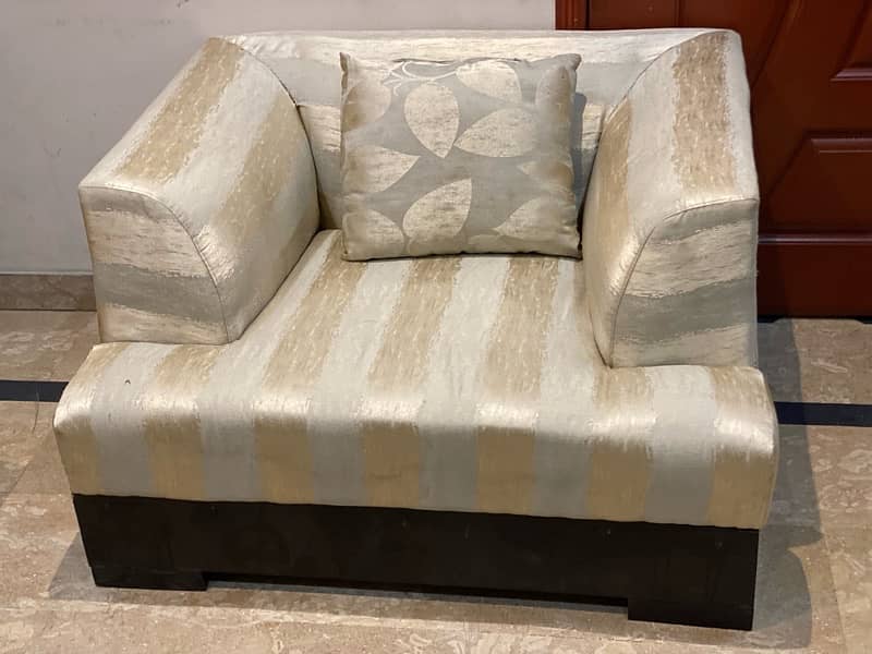 6 seater sofa set supereme quality 4