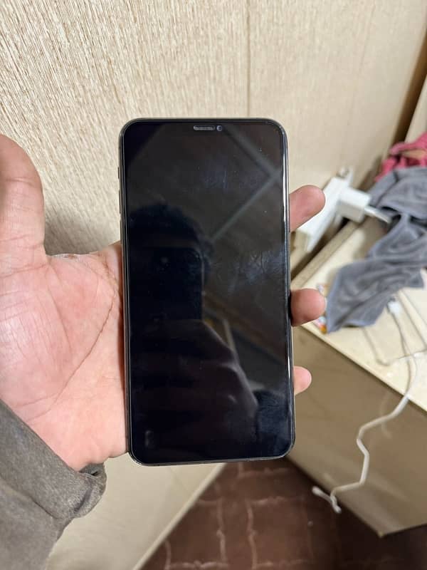 iphone 11 pro max pta 5