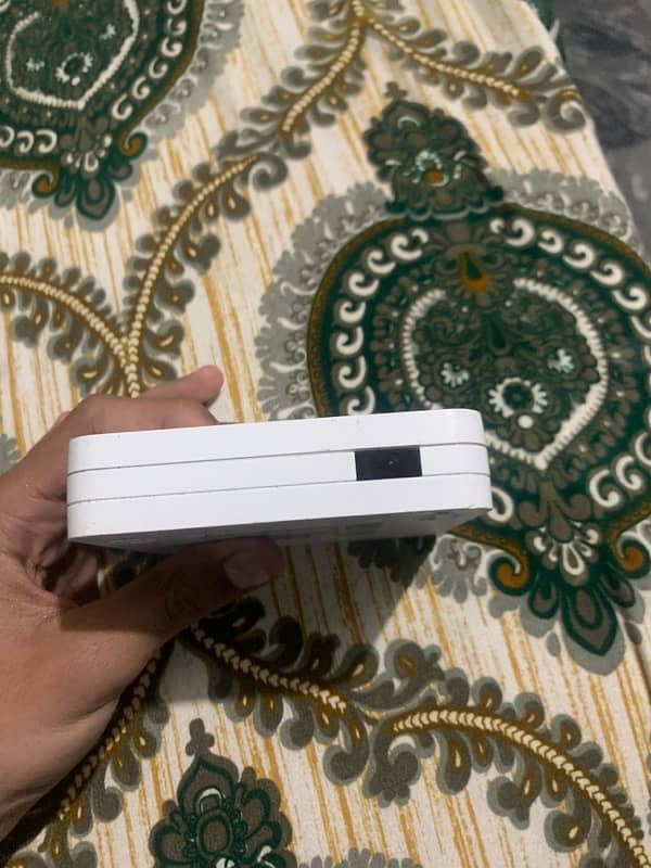 ptcl tv box 1