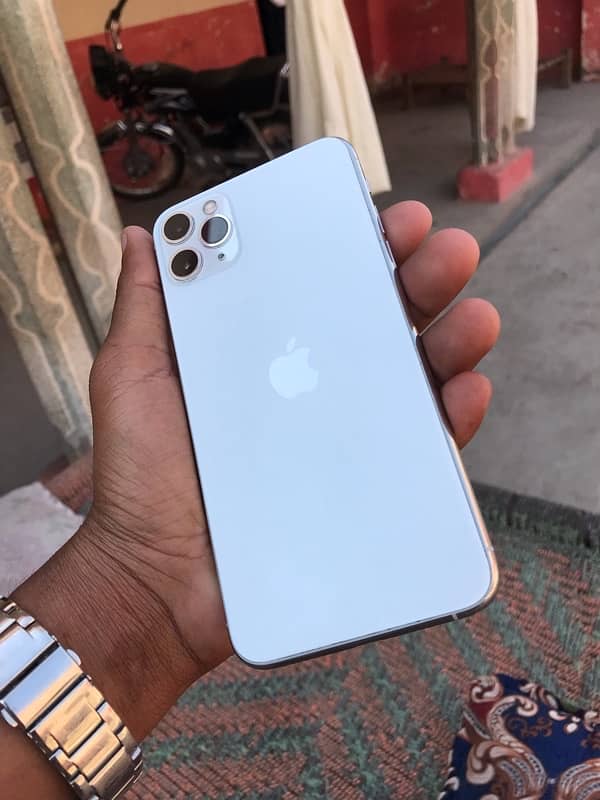 i phone 11 Pro Maxx 64 GB Non PTA 2