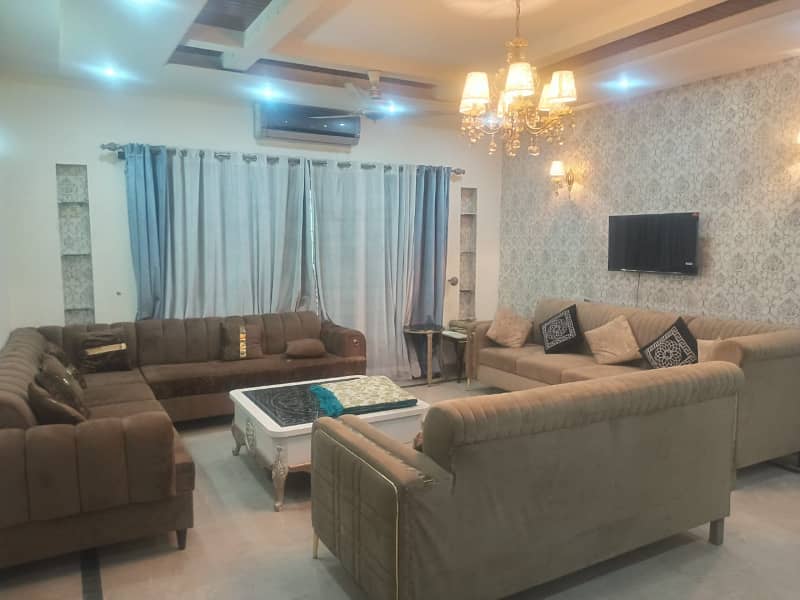 1Kanal Beautiful out House Available For Sale DHA Phase 3 0