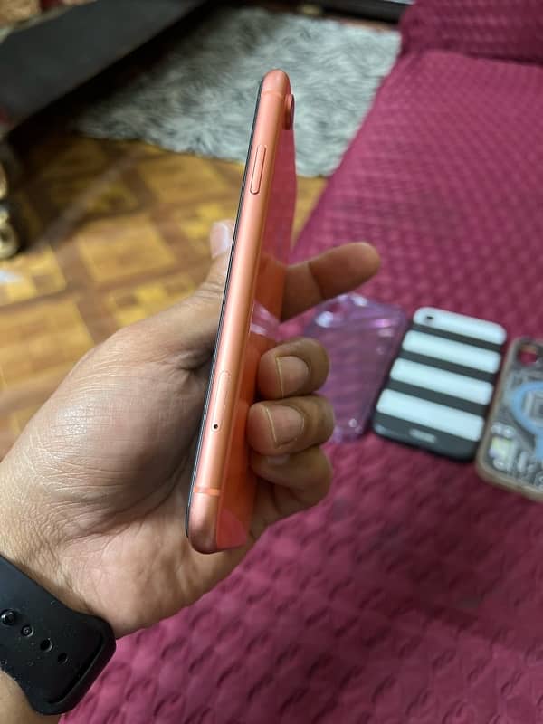 iphone XR Pta approved 5