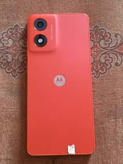 moto g04 vip condition lady hand use