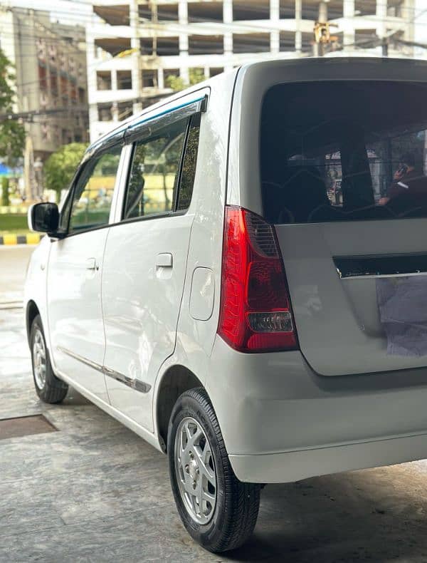 Suzuki Wagon R 2022 2