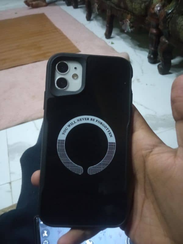 iPhone 11 non pta factory unlocked 1