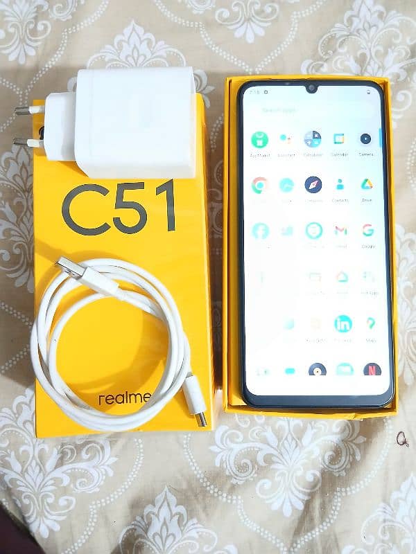 realme C51 3