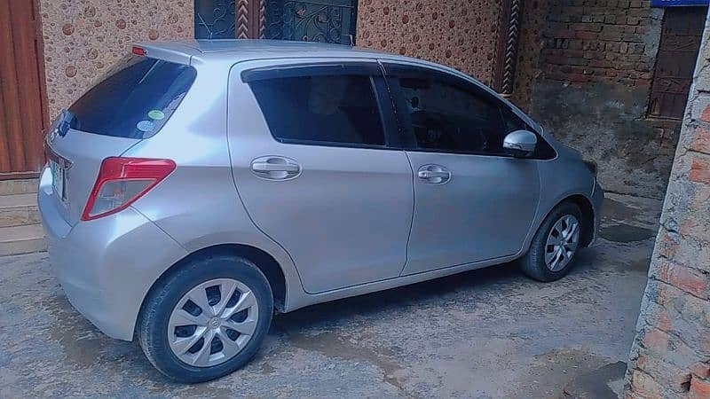 Toyota Vitz 2012 2