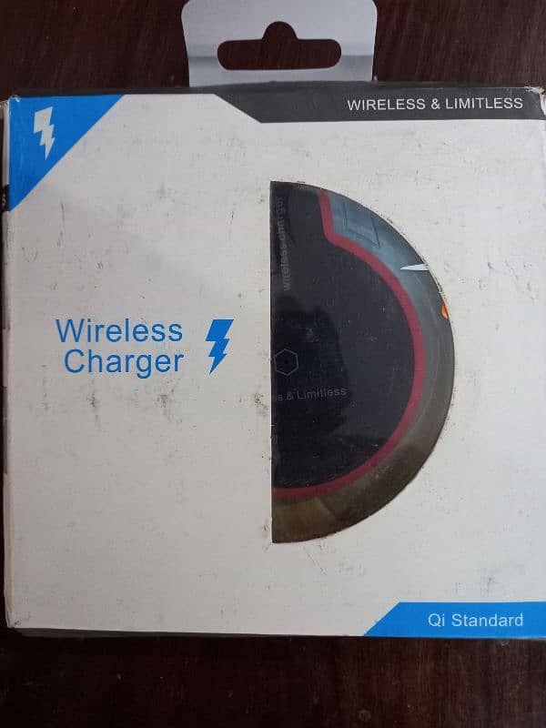 Fantasy Qi Standard Wireless Fast Charger 3