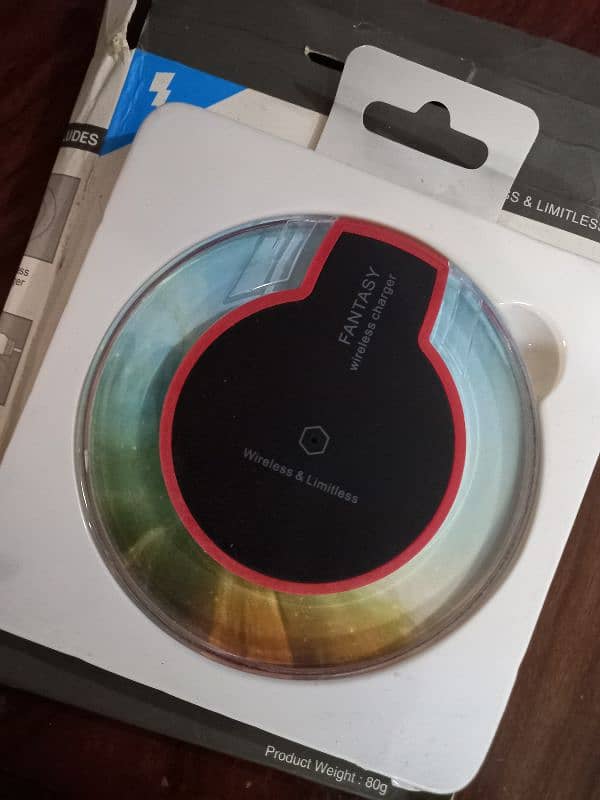 Fantasy Qi Standard Wireless Fast Charger 1