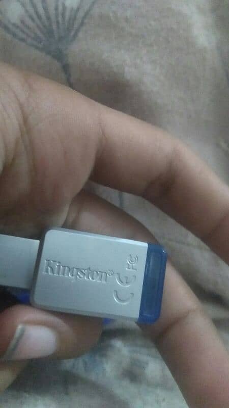 new Kingston USB 64 gb 2