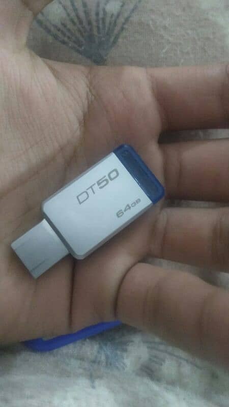 new Kingston USB 64 gb 4